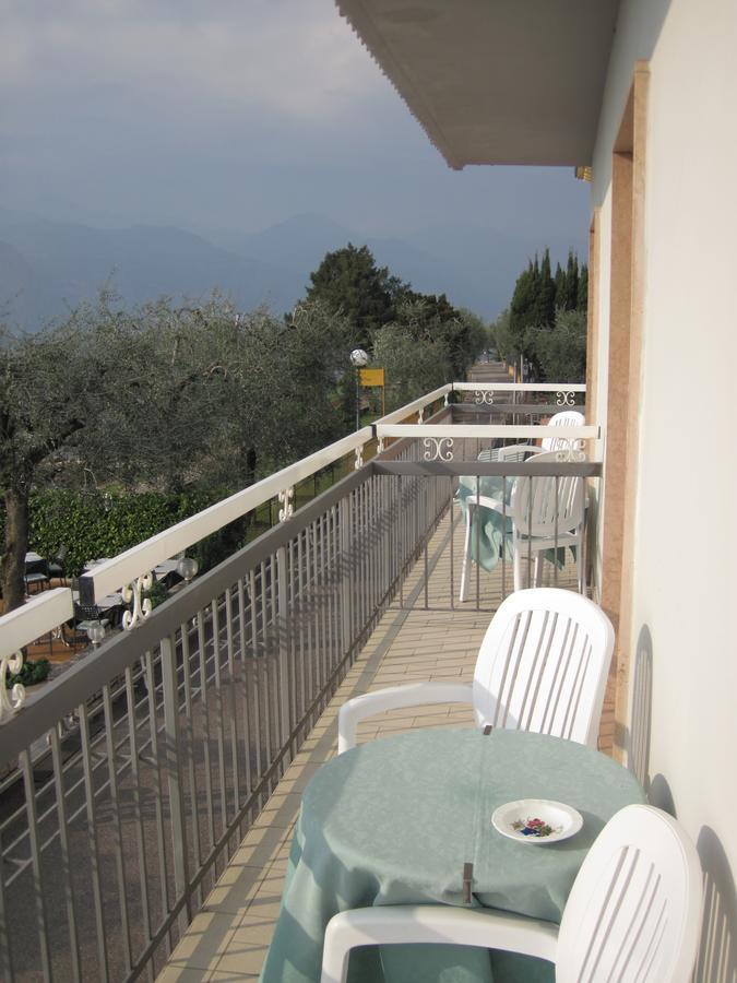 Piccolo Hotel Direkt Am See Brenzone sul Garda Eksteriør bilde