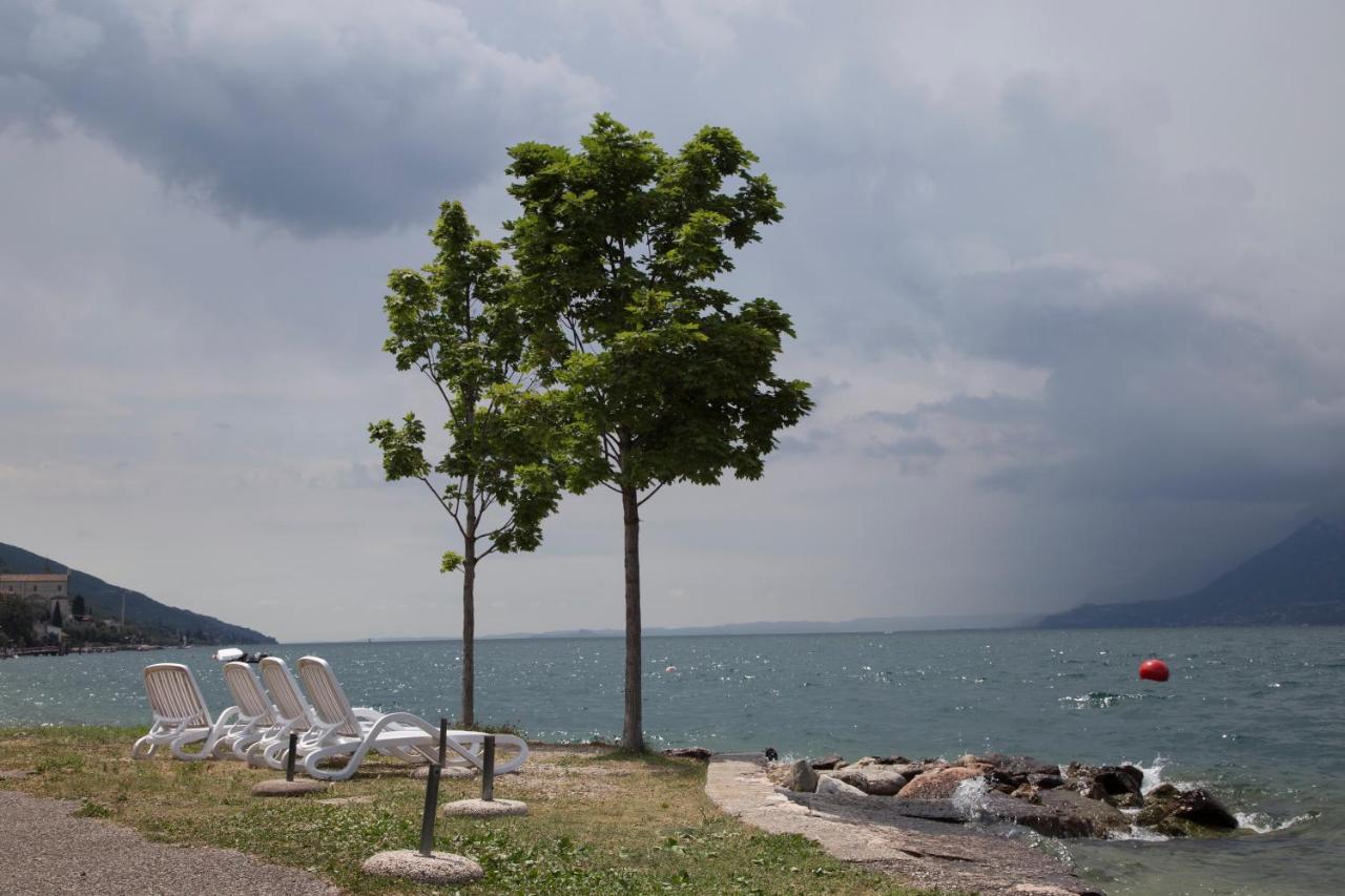 Piccolo Hotel Direkt Am See Brenzone sul Garda Eksteriør bilde