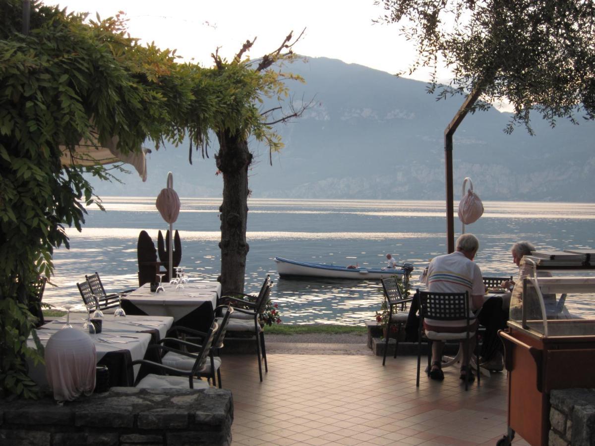 Piccolo Hotel Direkt Am See Brenzone sul Garda Eksteriør bilde